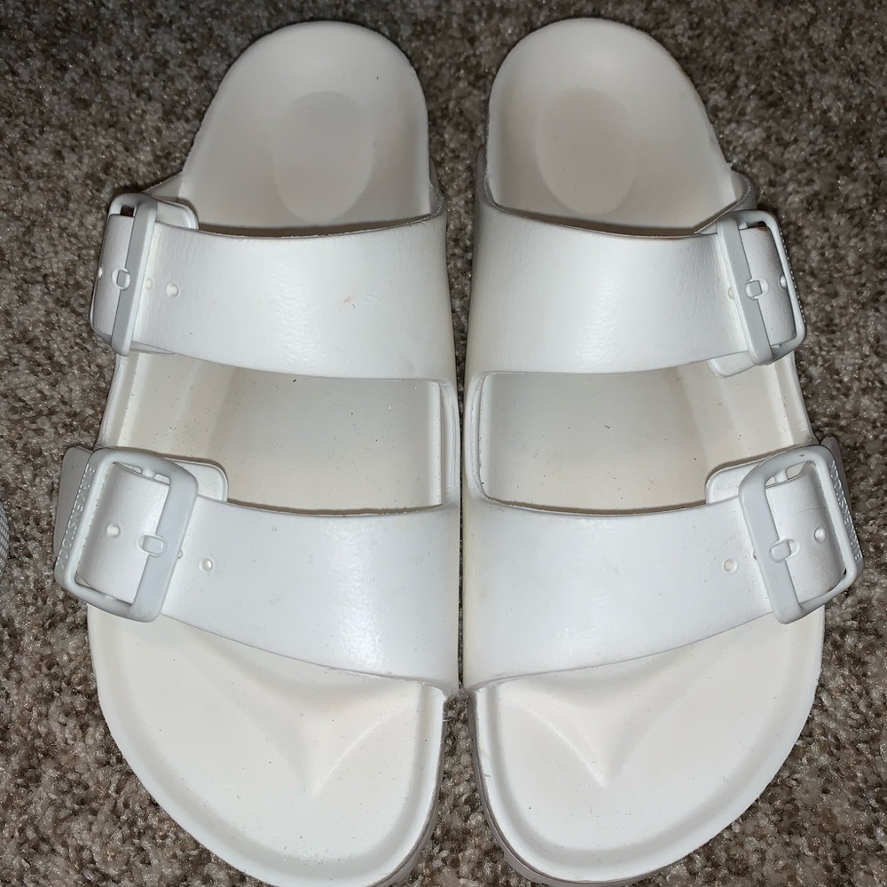 WHITE BIRKENSTOCKS